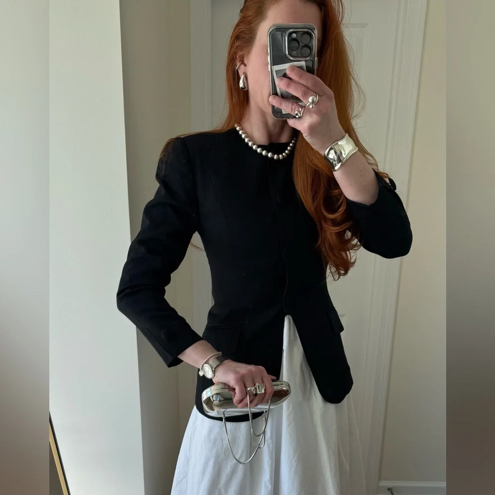 Vintage RENLYN NY Classic Wool Bkack Blend Blazer Jacket-made in USA size 2-4 - Picture 2 of 9